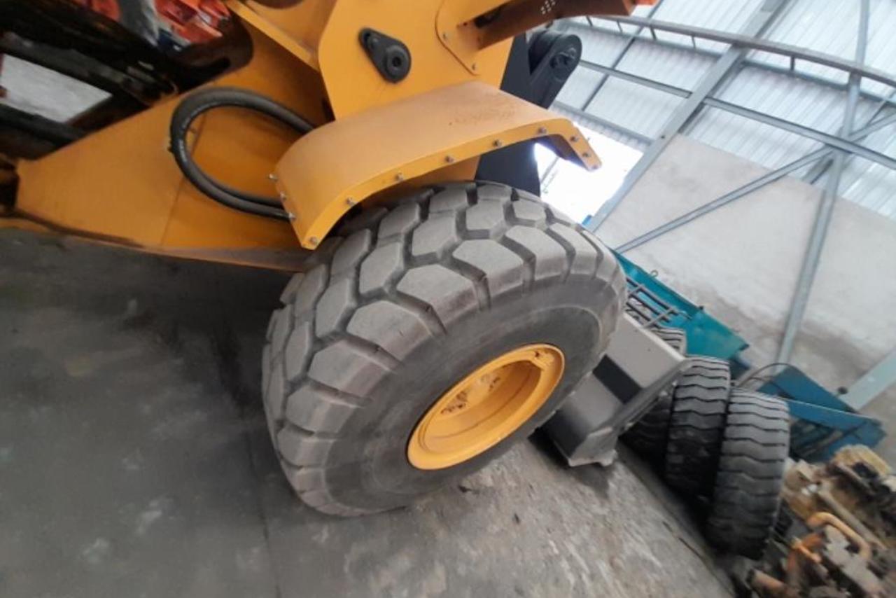 Volvo L120F -  10