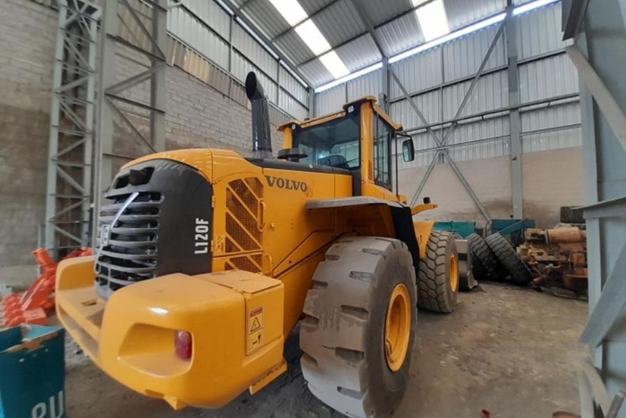 Volvo L120F -  12
