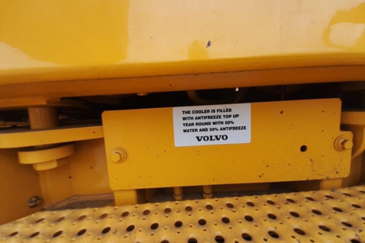 Volvo L120F - 29/20 6