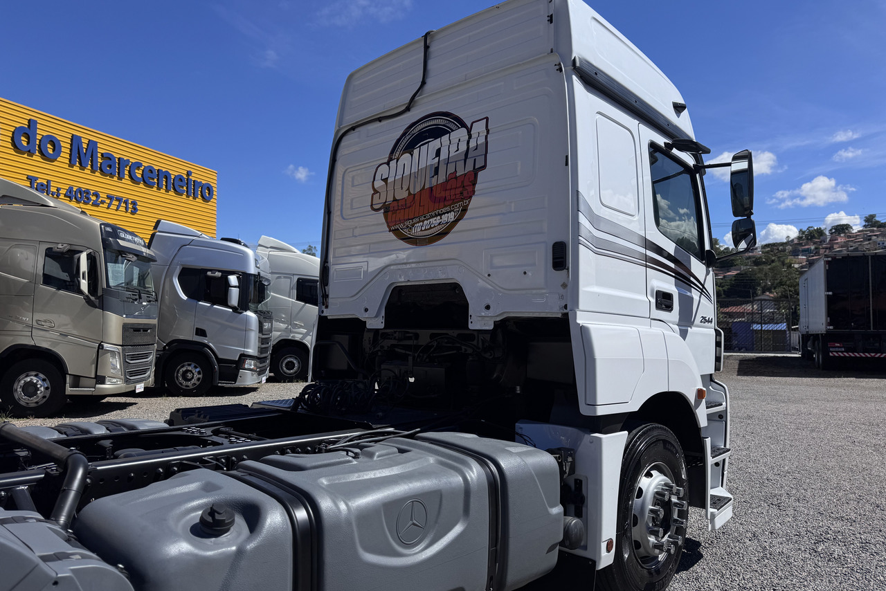 Mercedes Benz Axor 2544 - 19/19 8
