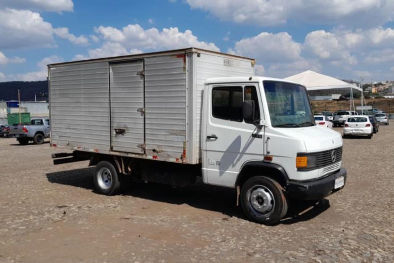 Mercedes Benz MB 709 - 19/94 7