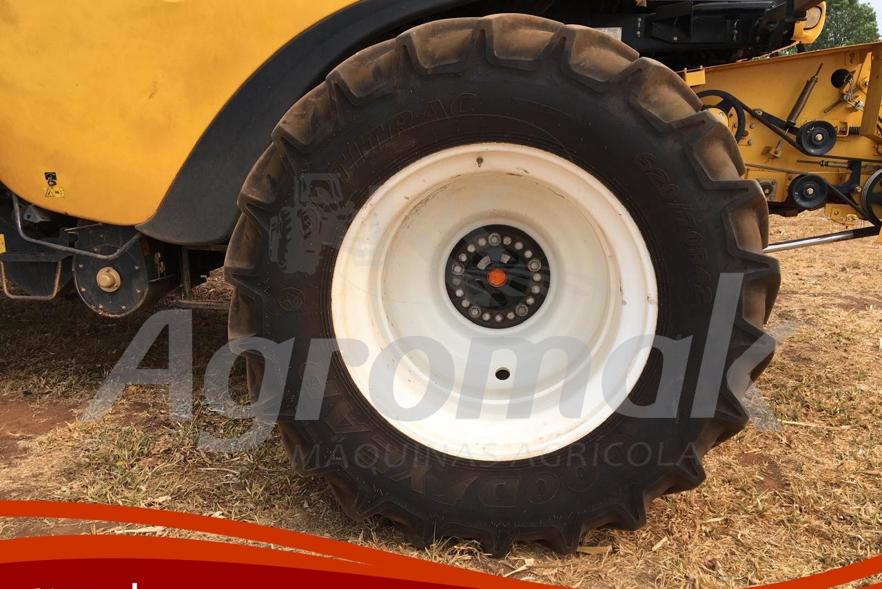 New Holland CR8.90 - 21/21 6