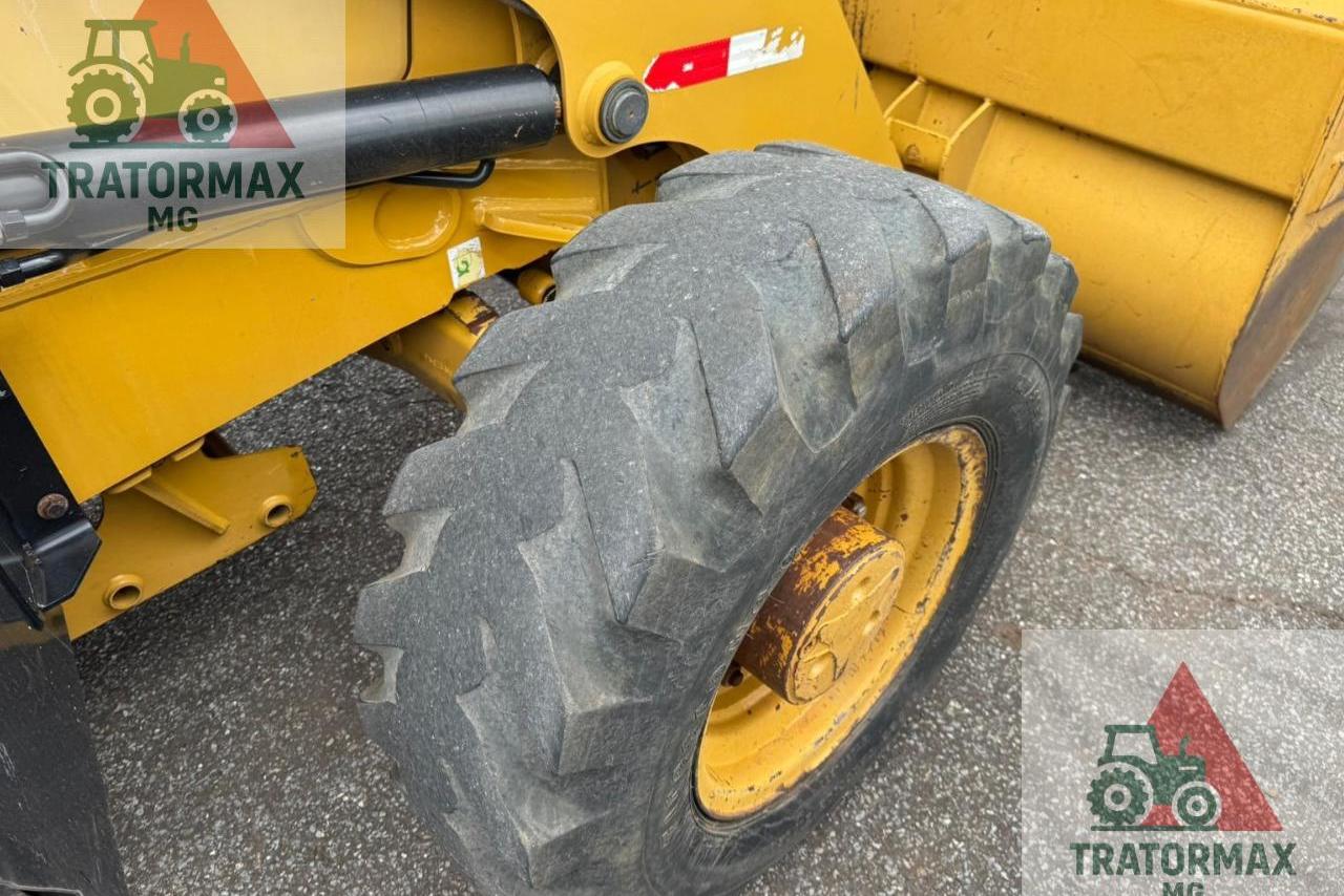 Caterpillar 416F2 - 18/18 2