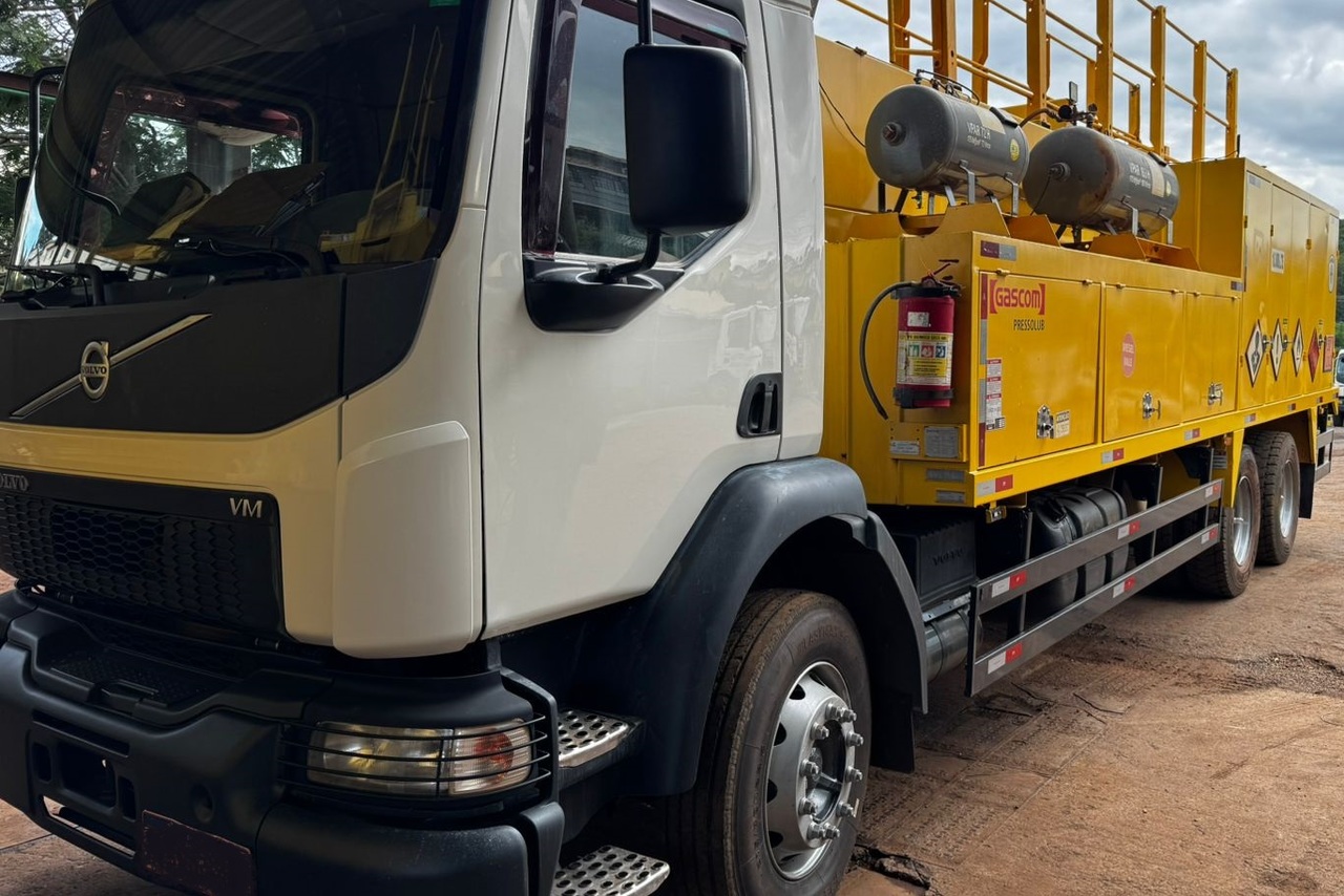 Volvo VM 270 - 21/21 2