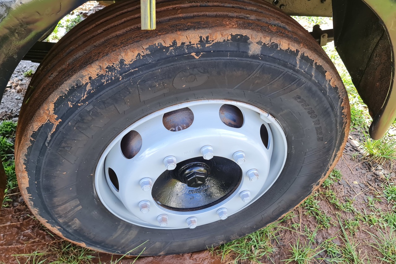 Mercedes Benz MB 2013 - 81/81 13