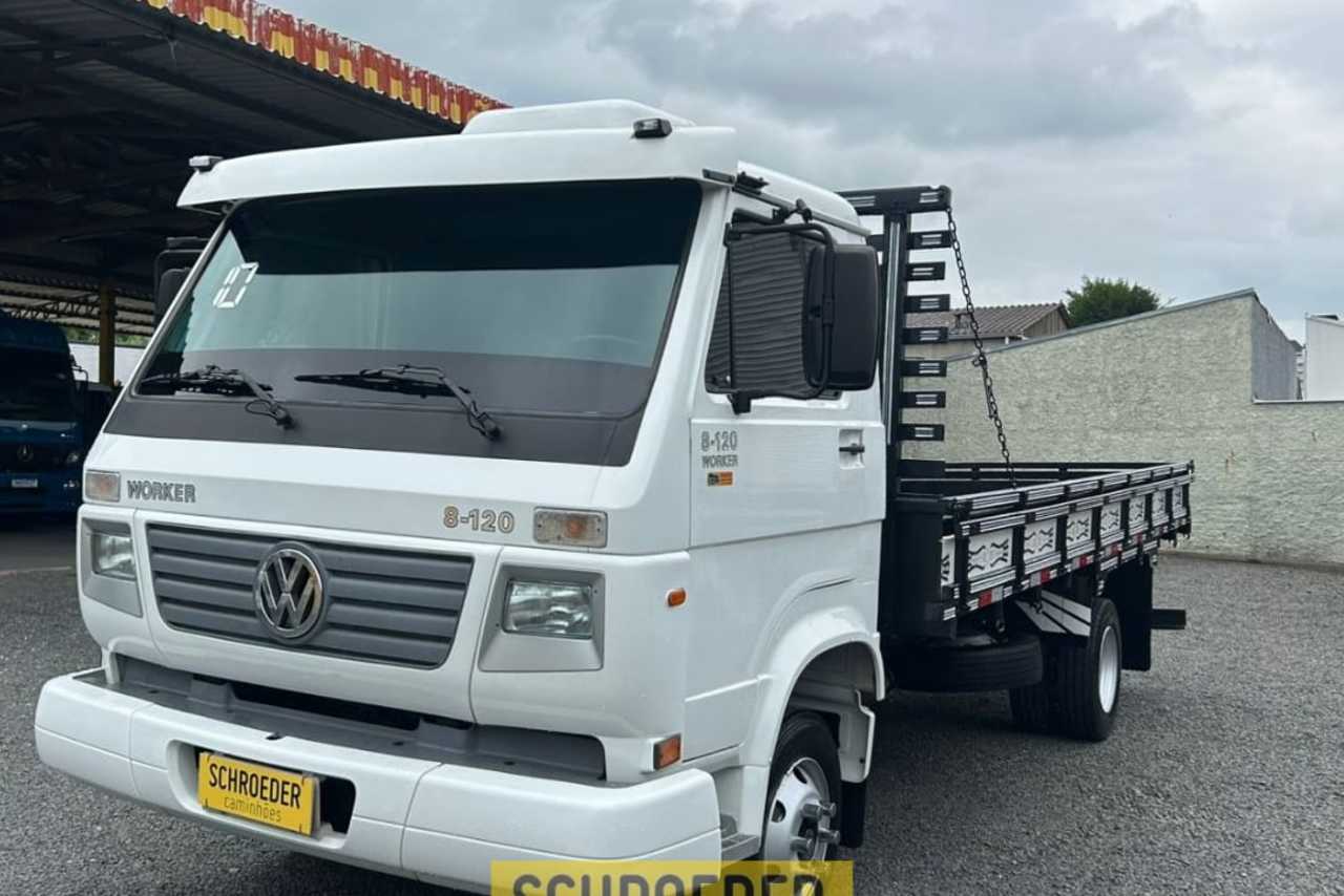Volkswagen 8 120 - 10 3