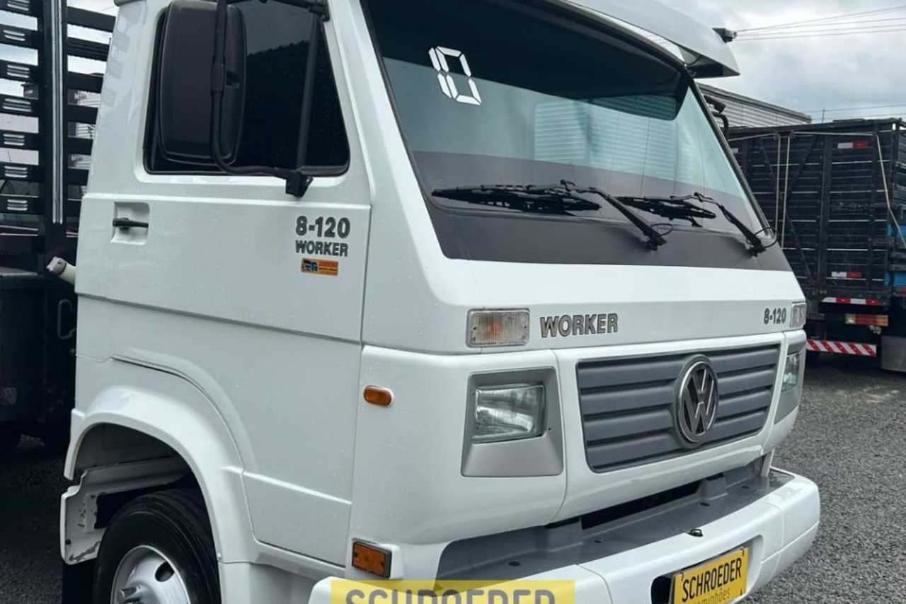 Volkswagen 8 120 - 10 4