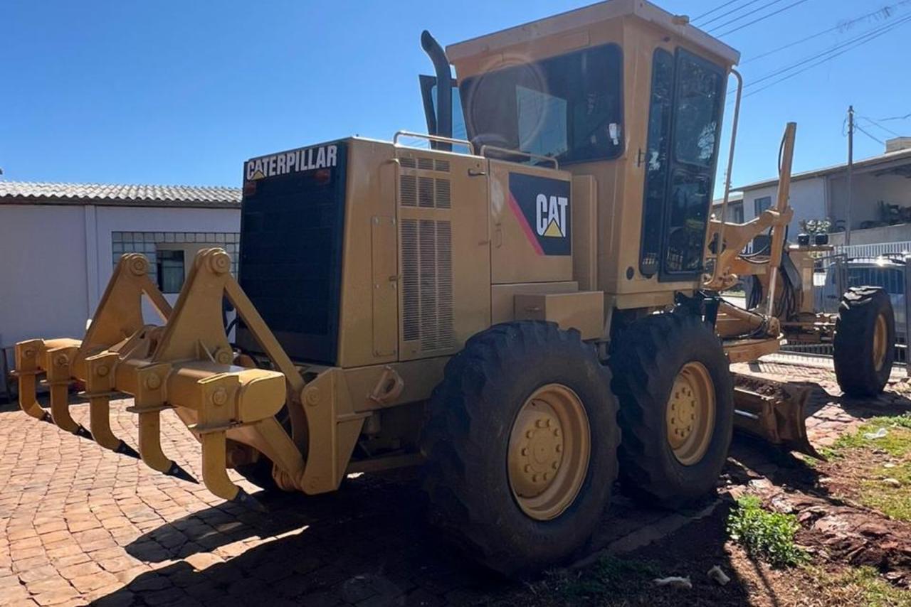 Caterpillar 120H - 08/08 3