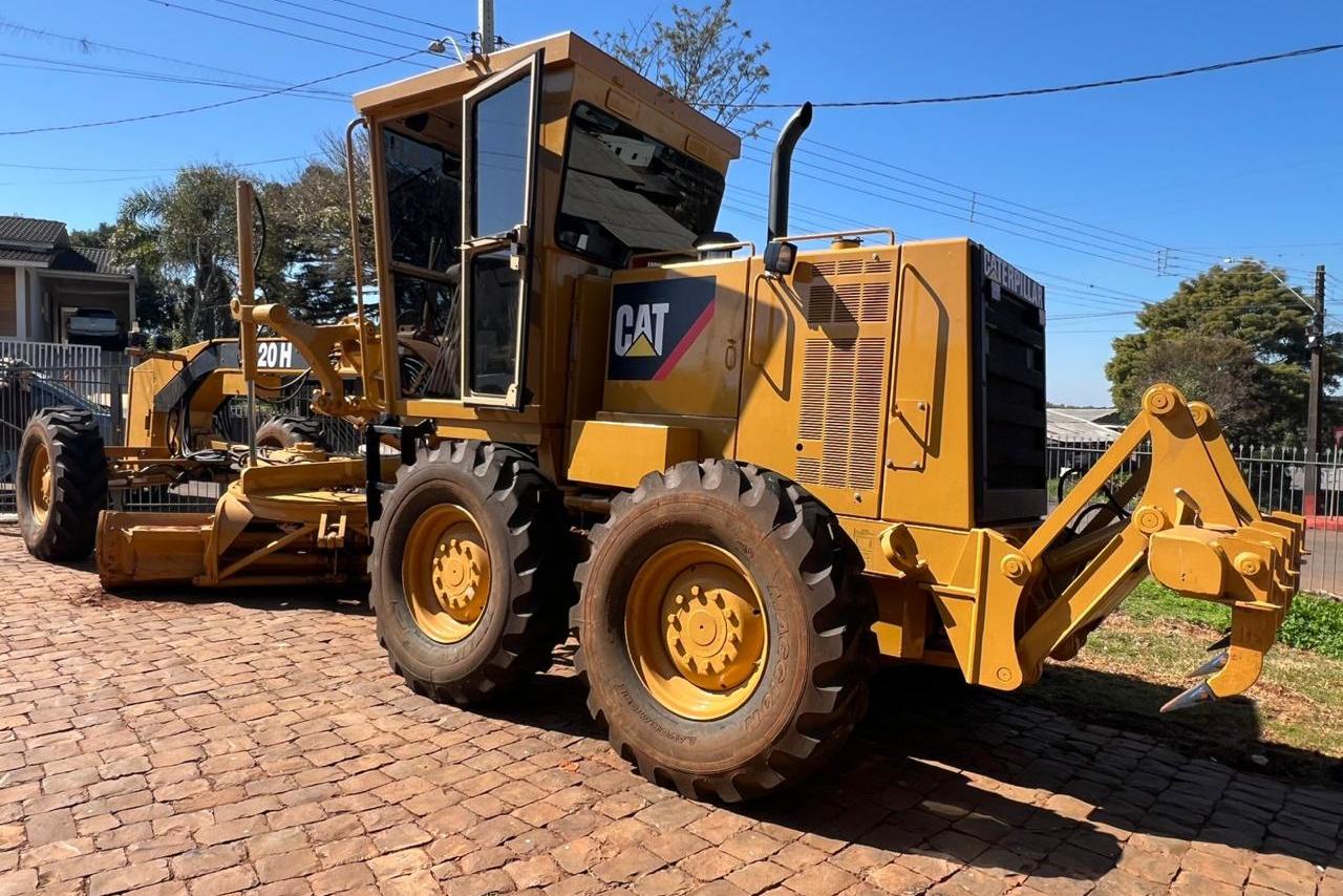 Caterpillar 120H - 08/08 4