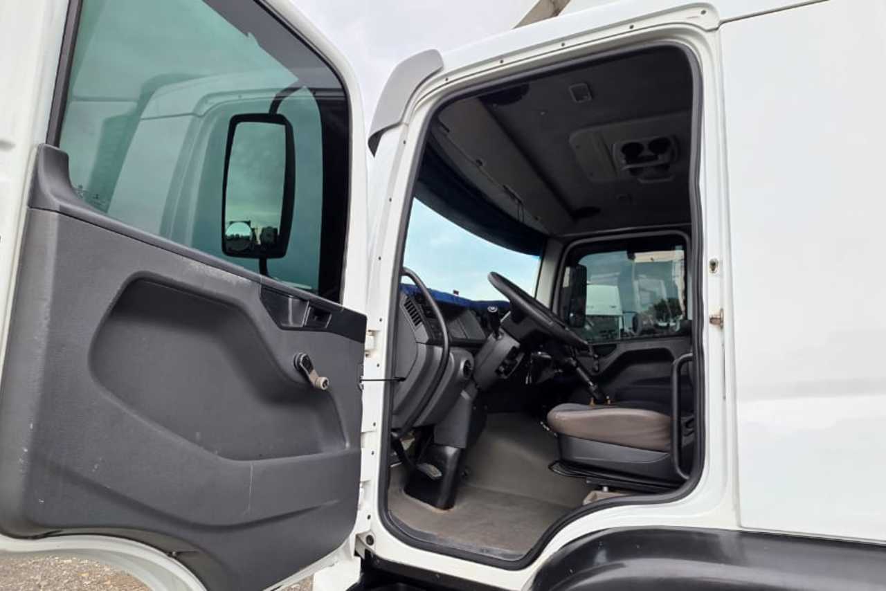 Volkswagen 15-190 E Constellation - 13/14 15