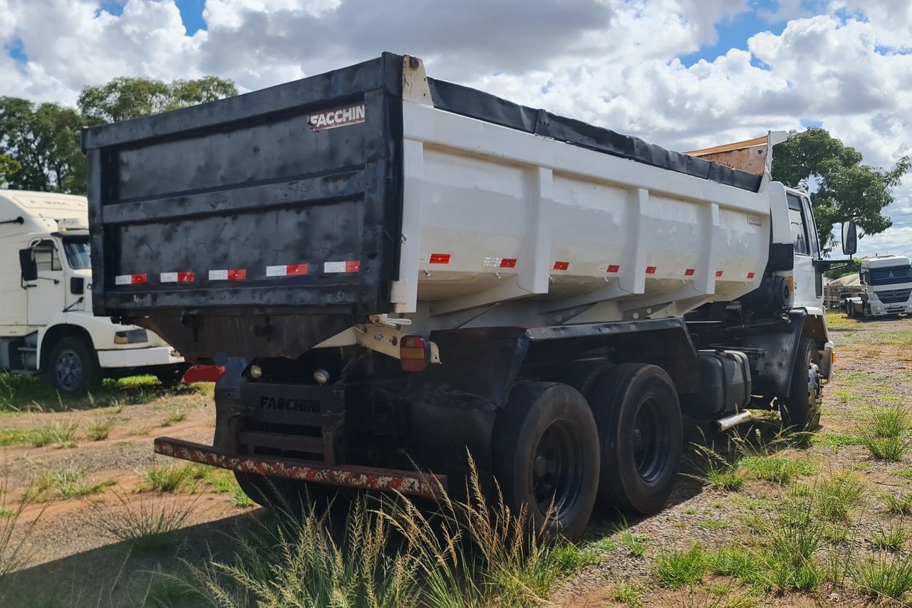 Ford Cargo2422 - 08/08 3