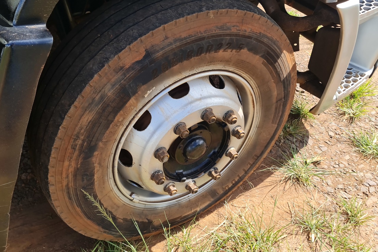 Ford Cargo2423 - 12/13 17