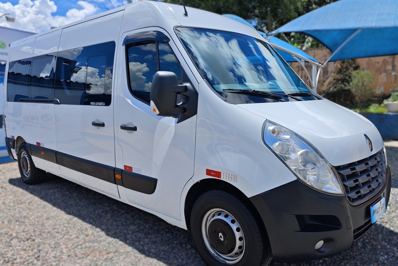 Renault Master Executive - 14/15 1