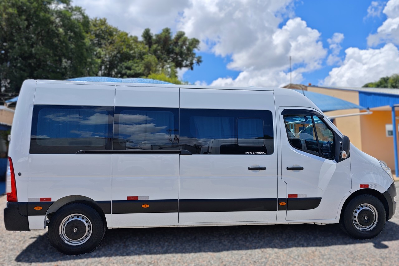 Renault Master Executive - 14/15 13