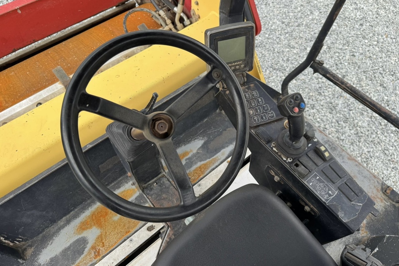 Dynapac CC 424 - 10/10 4