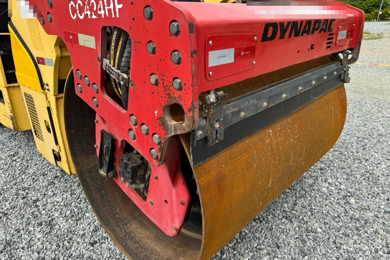 Dynapac CC 424 - 10/10 9