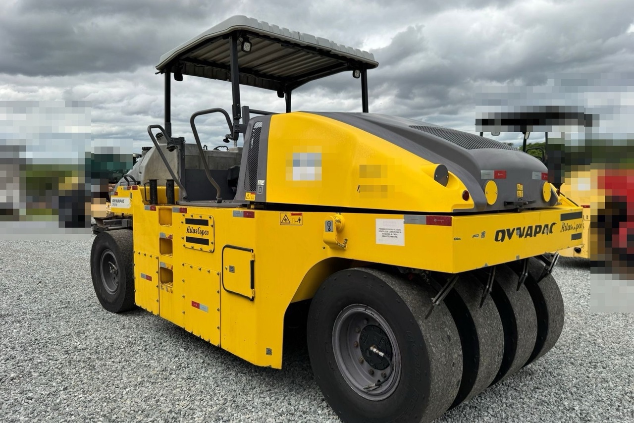 Dynapac CP2700 -  10