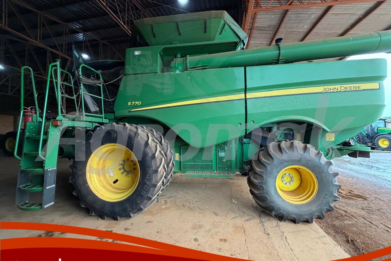 John Deere S770 - 22/22 7