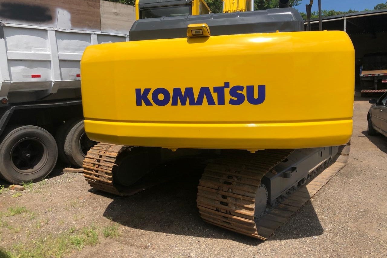 Komatsu PC200 - 10/10 4