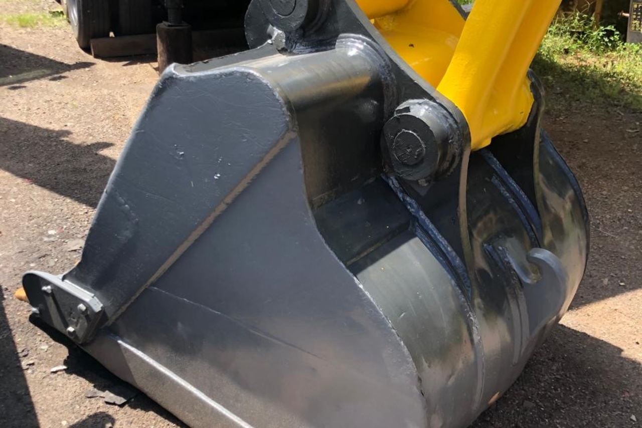 Komatsu PC200 - 10/10 6