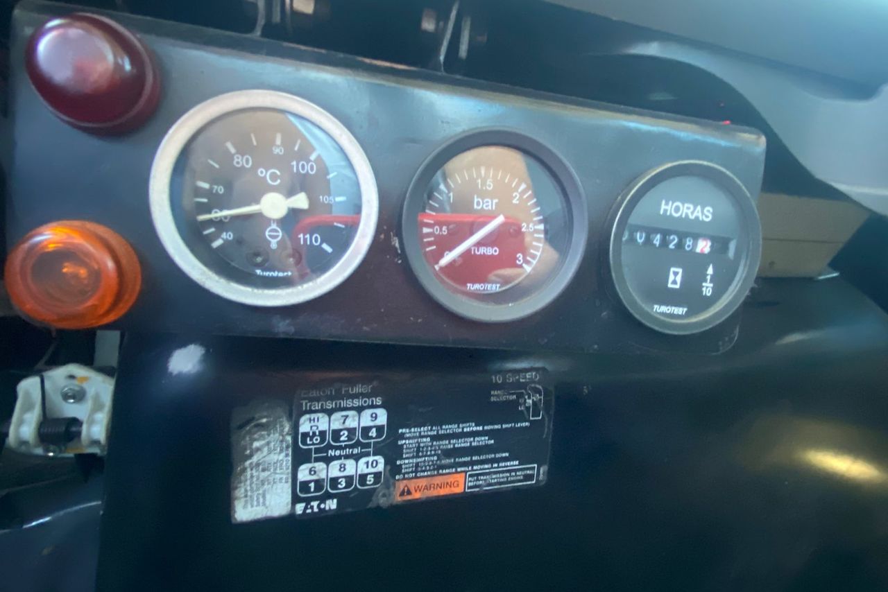 International 4400 - 20/12 15