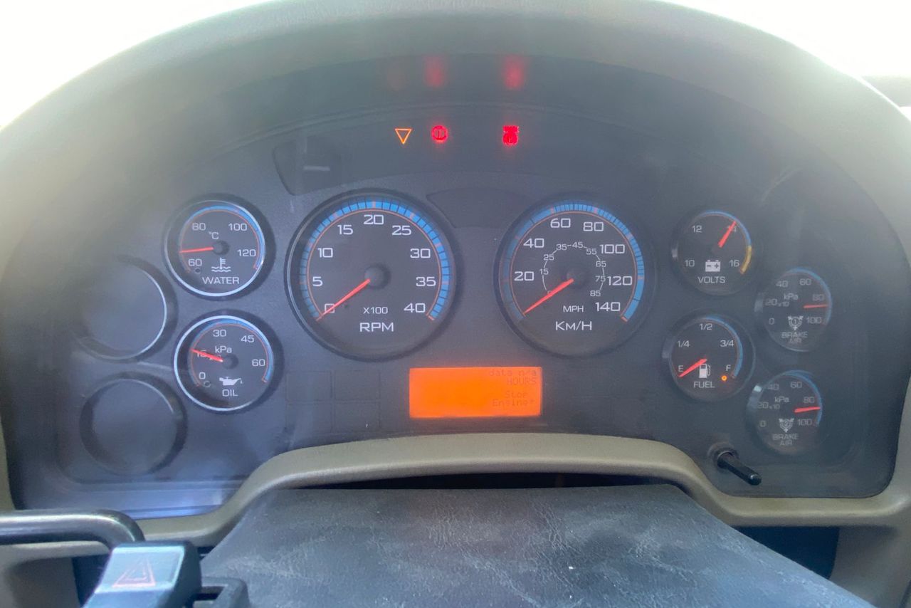 International 4400 - 20/12 17