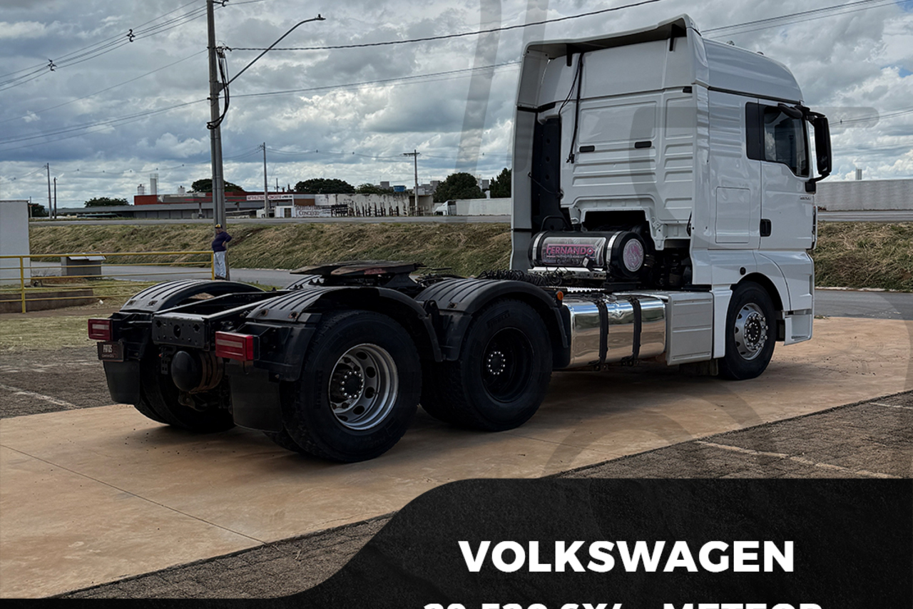 Volkswagen 29-520 6x4 Meteor - 22/23 10