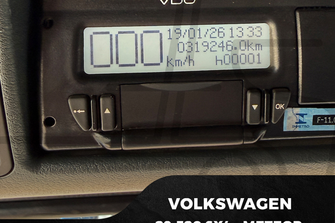 Volkswagen 29-520 6x4 Meteor - 22/23 19