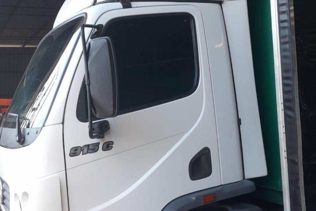 Mercedes Benz Accelo 915 - 11/11 3
