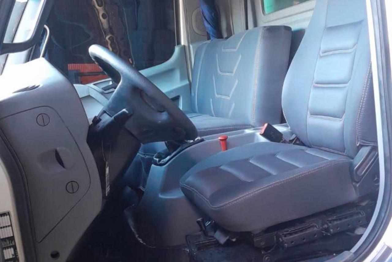 Mercedes Benz Accelo 915 - 11/11 10