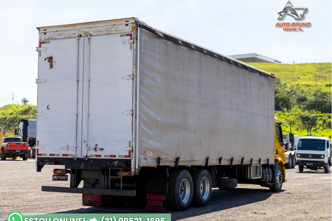 Volvo VM260 - 08/08 8