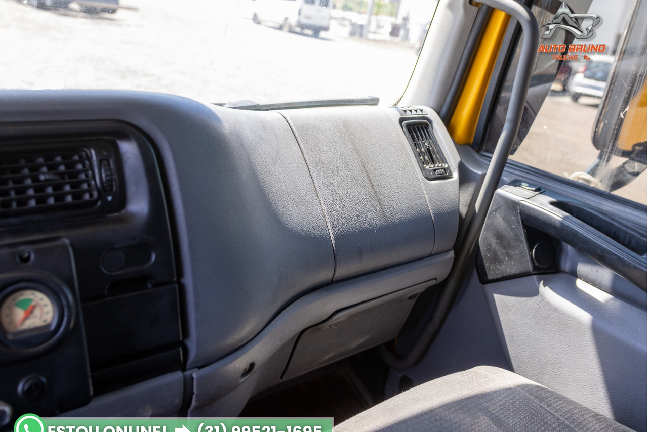 Volvo VM260 - 08/08 13