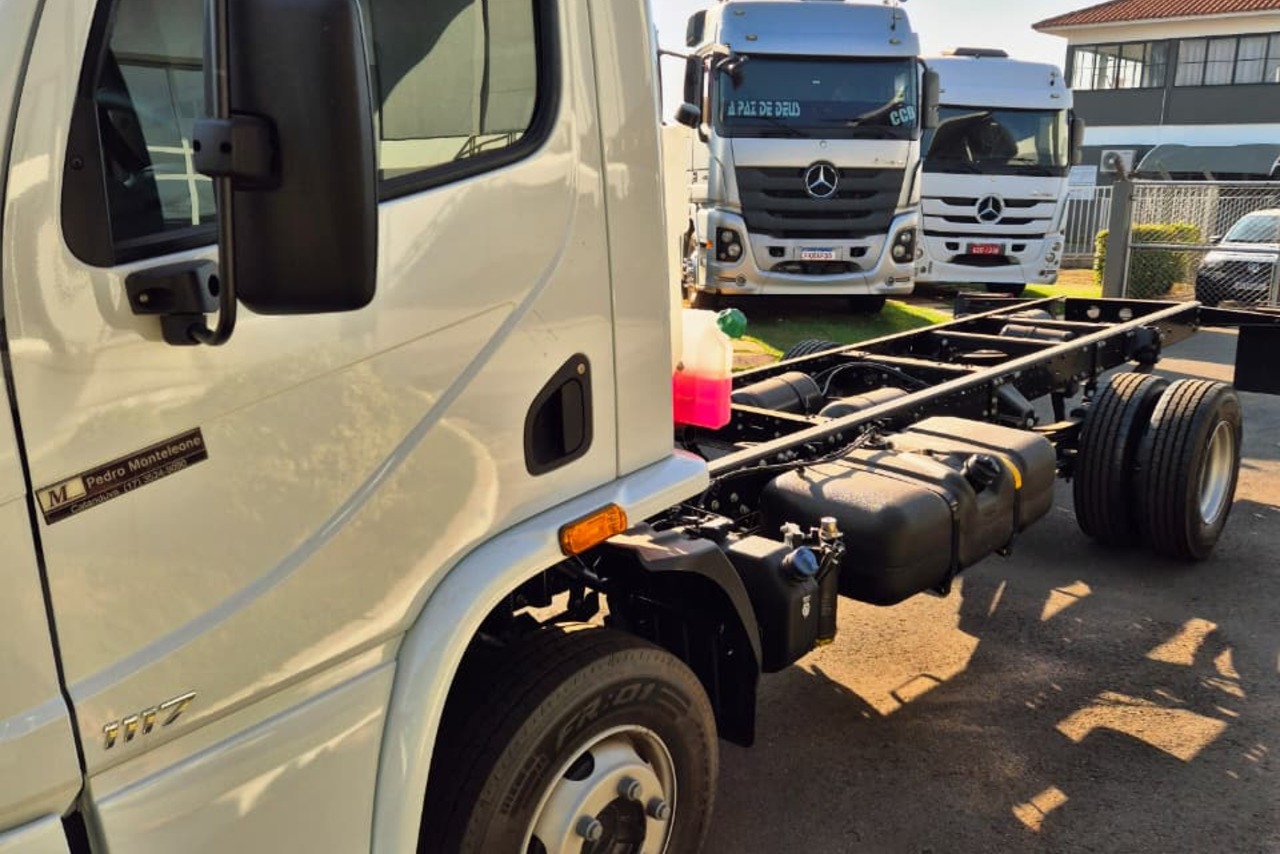 Mercedes Benz MB 1117 - 25/26 4