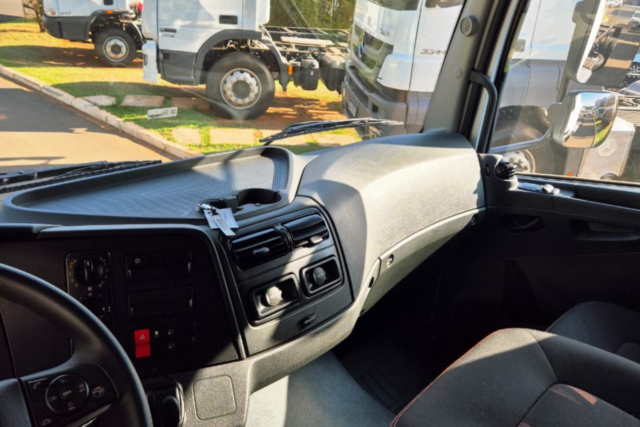 Mercedes Benz Atego 1719 - 25/25 14