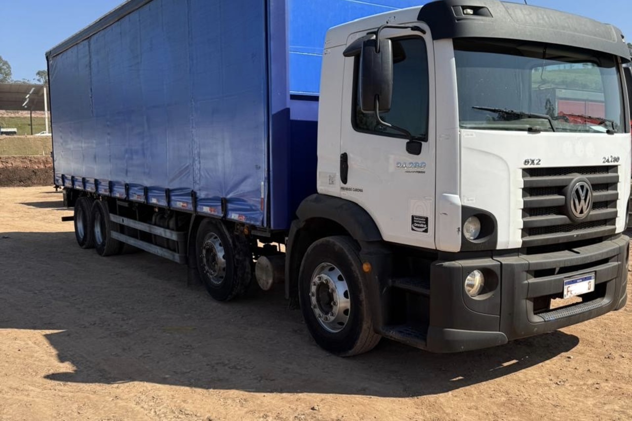 Volkswagen 24-280 E Constellation 8x2 - 13/14 2