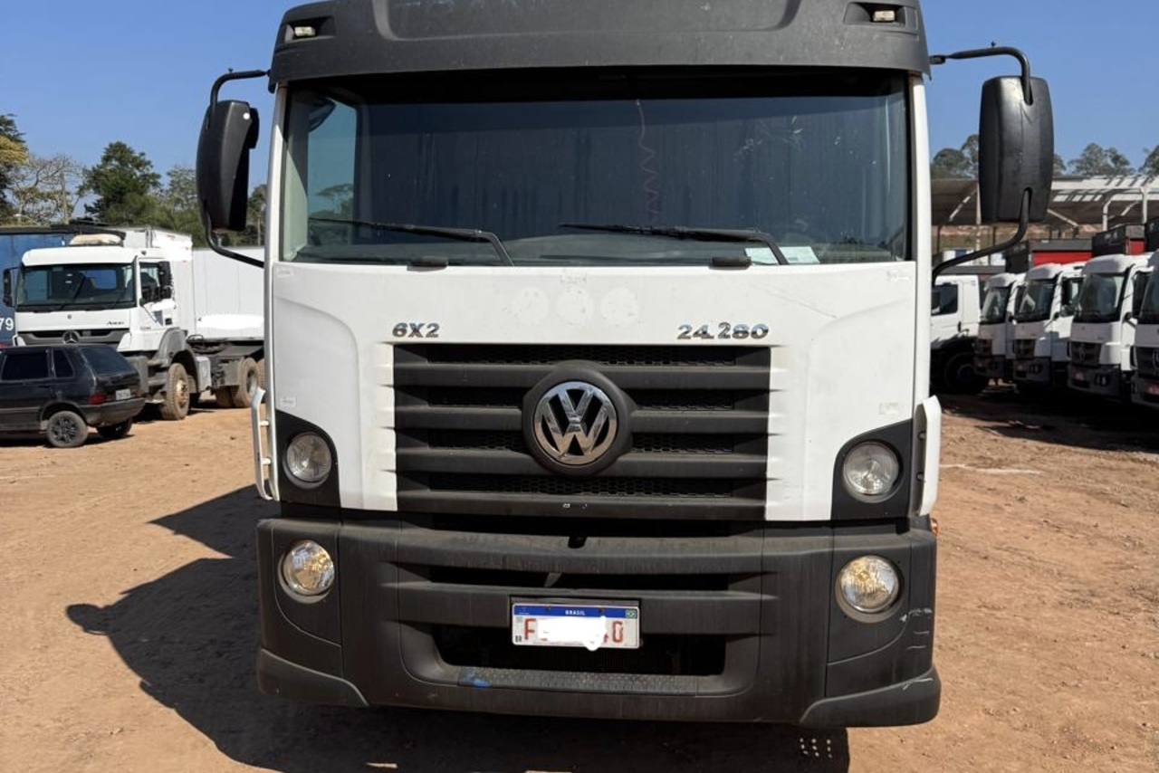 Volkswagen 24-280 E Constellation 8x2 - 13/14 3