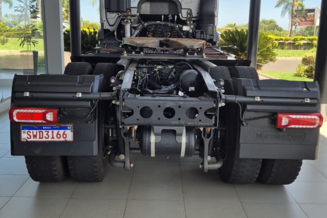 Mercedes Benz Arocs - 25/25 4