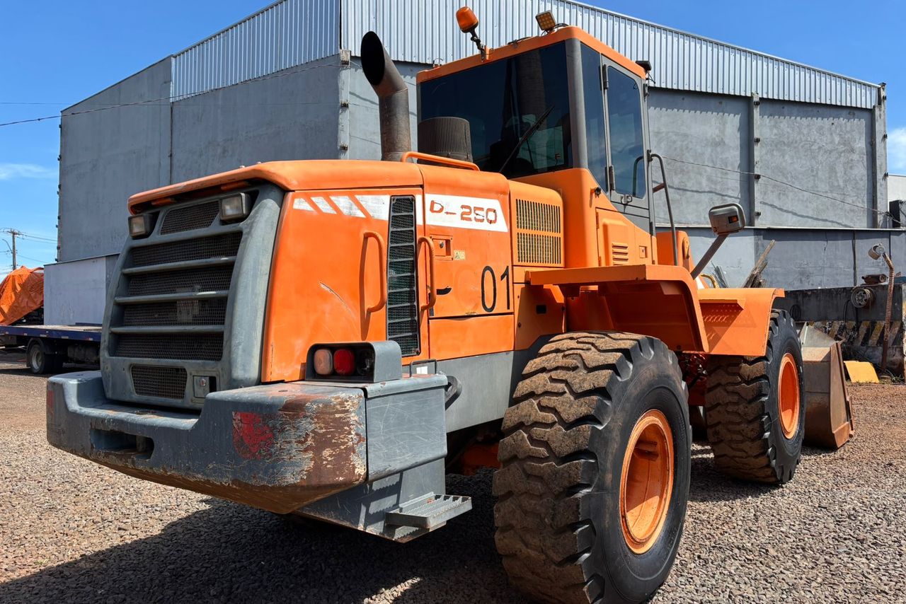 Doosan DL250 - 15/15 6