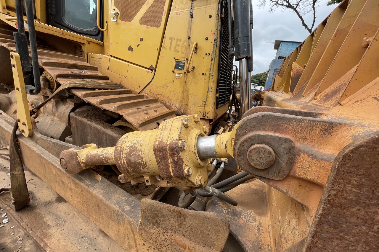 Caterpillar D8T - 21/21 13