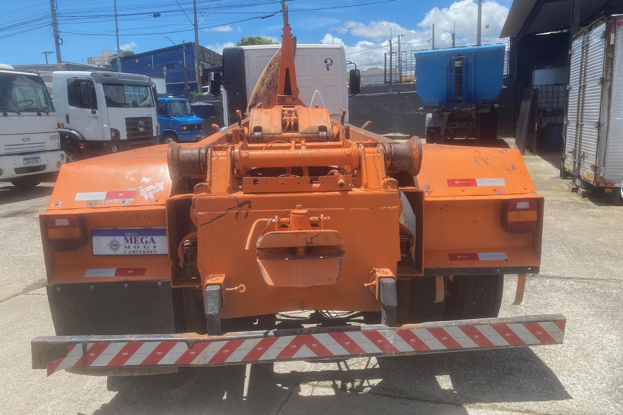 Volkswagen 24-280 E Constellation 6x2 - 14/14 6