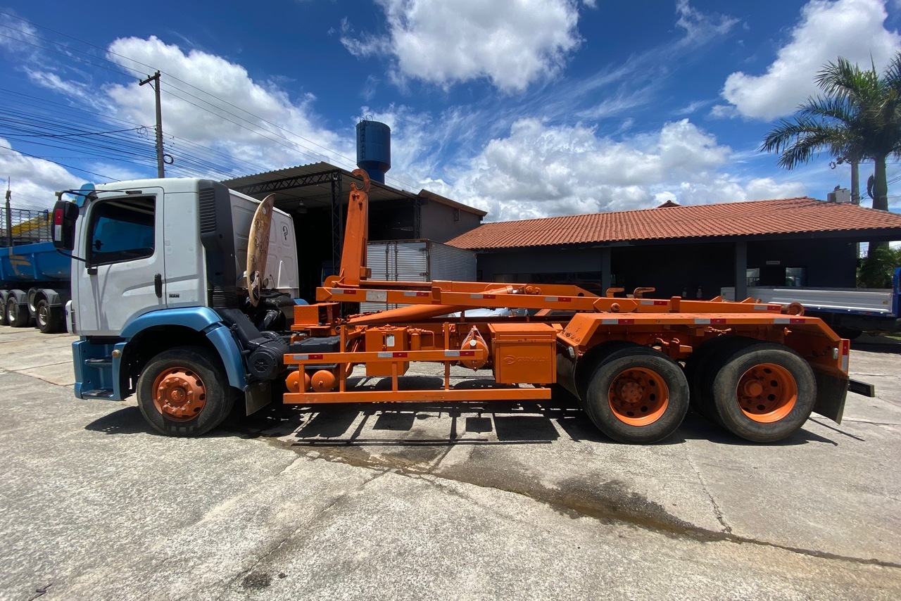 Volkswagen 24-280 E Constellation 6x2 - 14/14 8