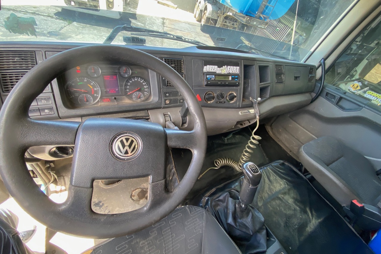 Volkswagen 24-280 E Constellation 6x2 - 14/14 10