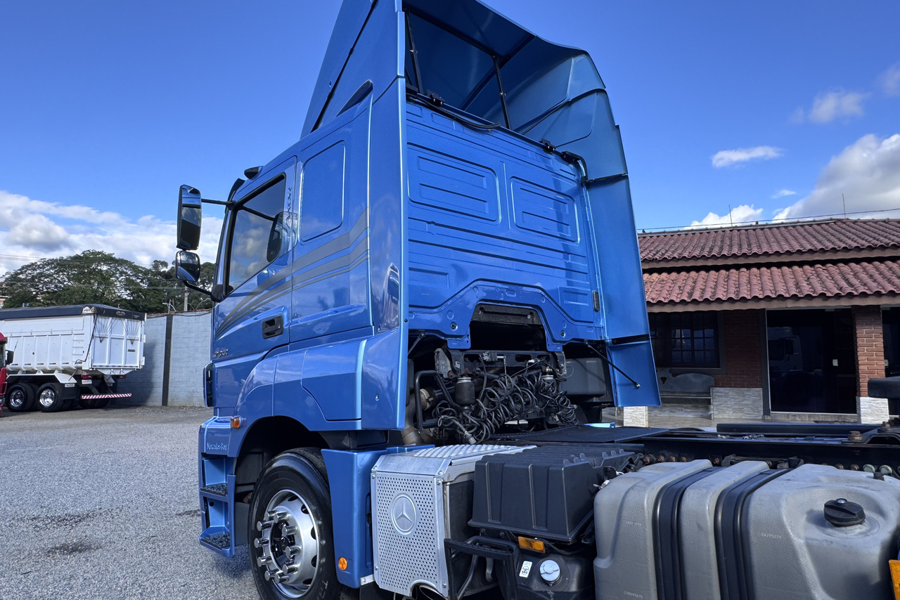 Mercedes Benz Axor 2040 - 19/20 4