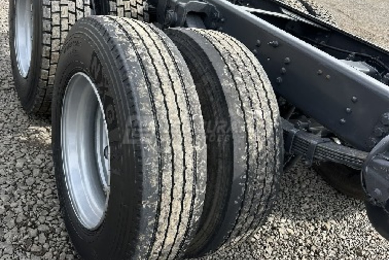 Volvo VM260 - 10/10 5