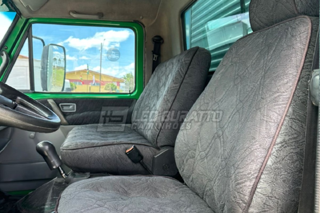 Volkswagen 8 150 - 00/00 3