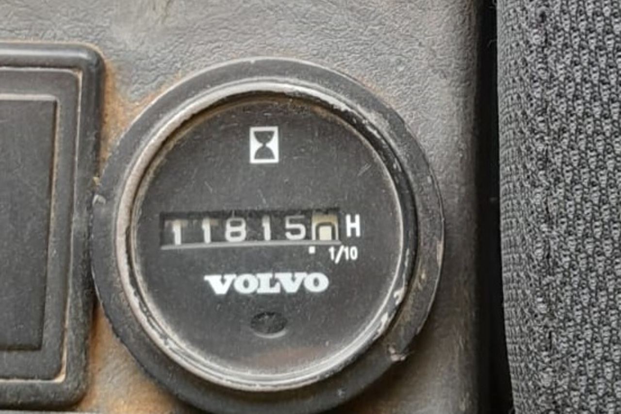 Volvo EC210BLC - 10/10 8
