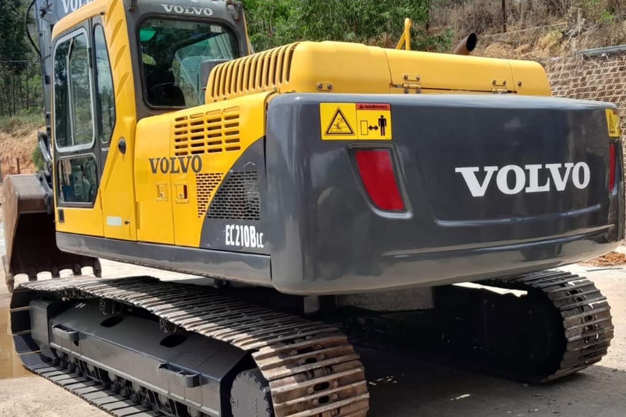 Volvo EC210BLC - 10/10 15