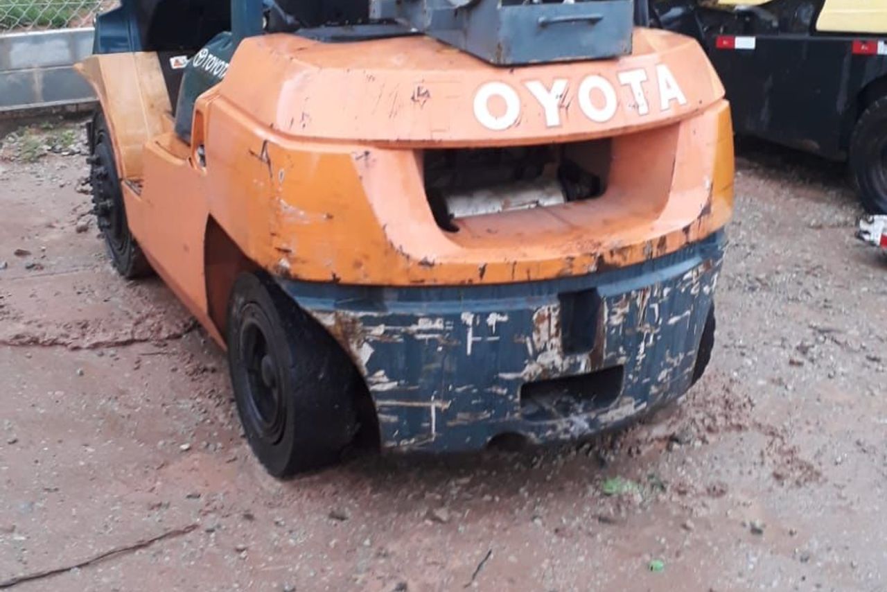 Toyota Empilhadeira - 20/14 2