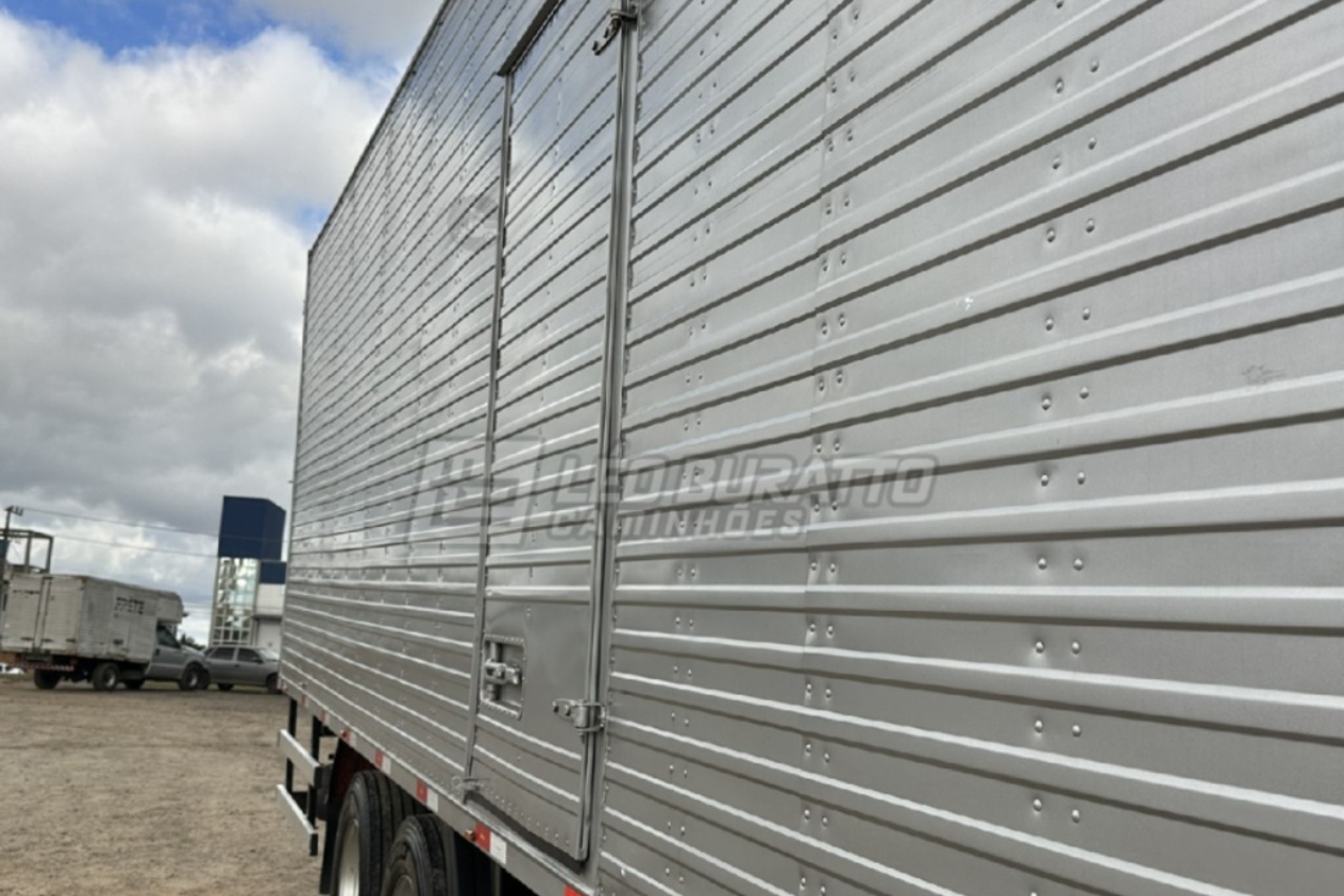 Mercedes Benz MB 1214 - 99/99 2