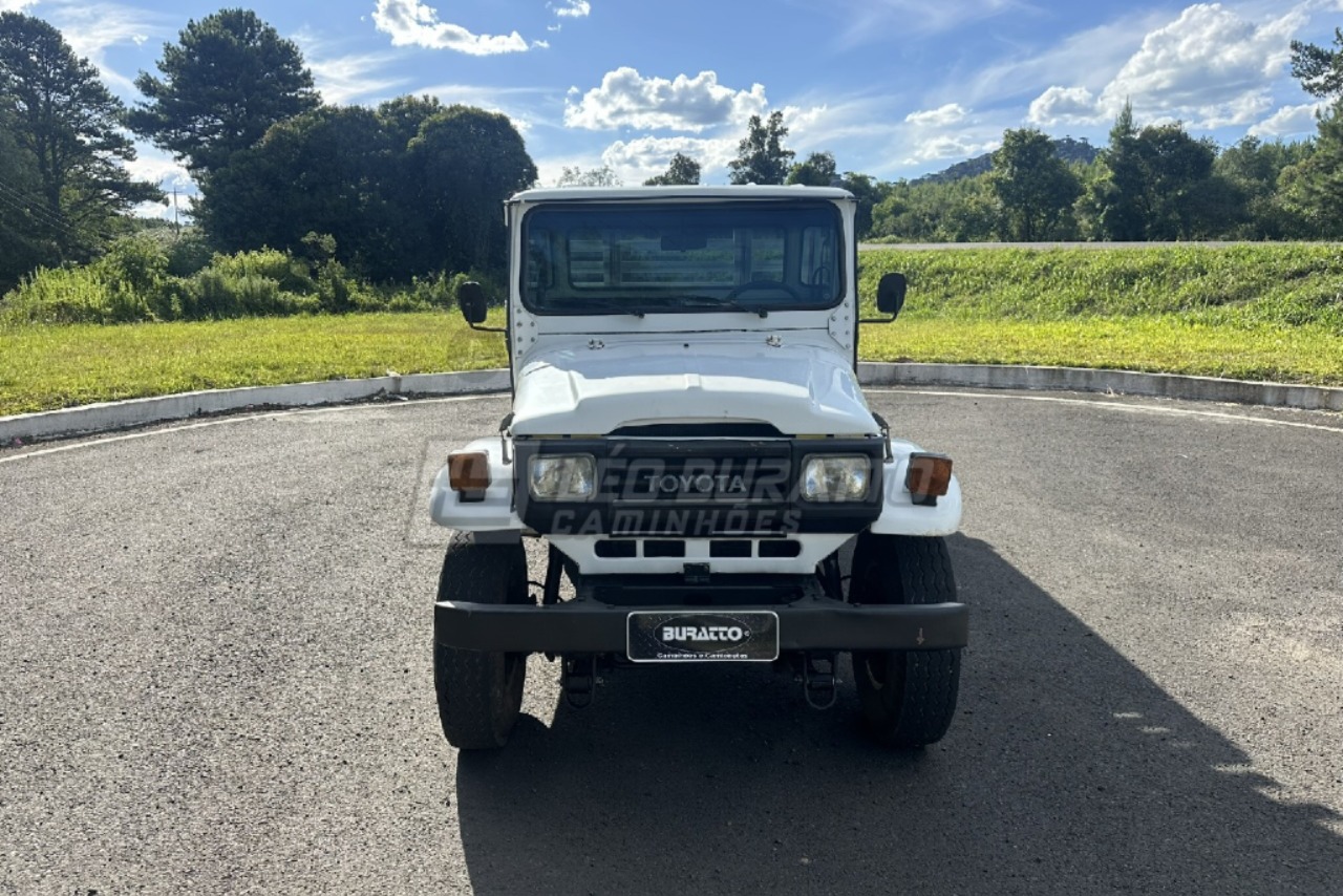Toyota Bandeirantes - 94/94 2